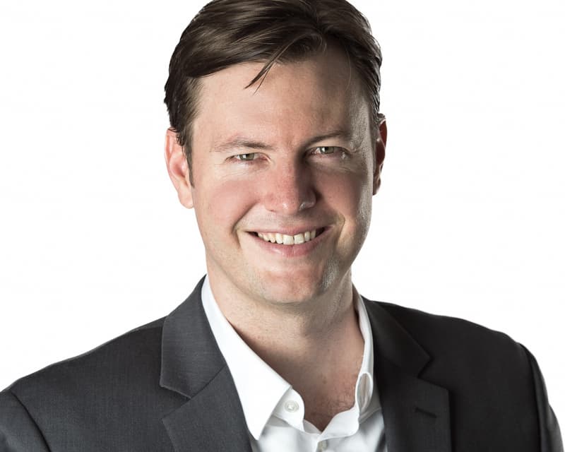 <p>Headshot primary</p>